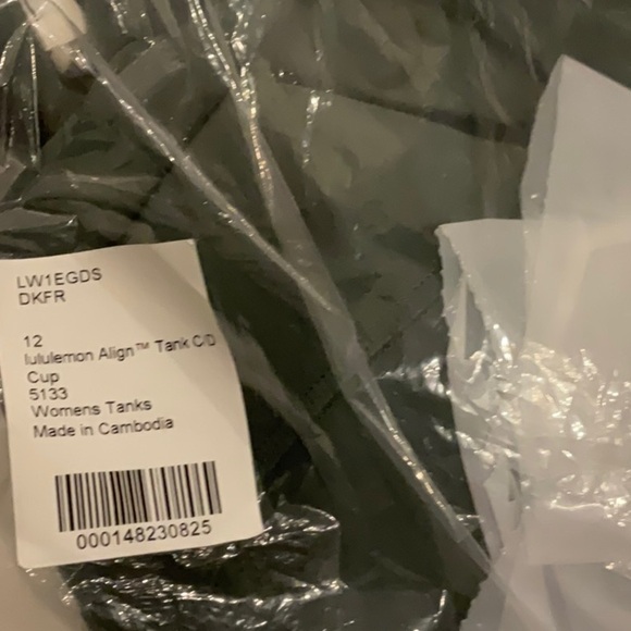 B-Lululemon Align Tank Top *Light Support, C/D Cup - Picture 4 of 4